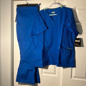 Wonderwink Wonderflex women’s 3X royal blue scrub set. New with tags.